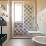 Guesthost - Baccu Mandara Sea View Modern With Parking! Διαμέρισμα